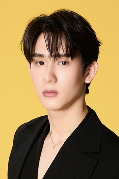 Book Kasidet Plookphol