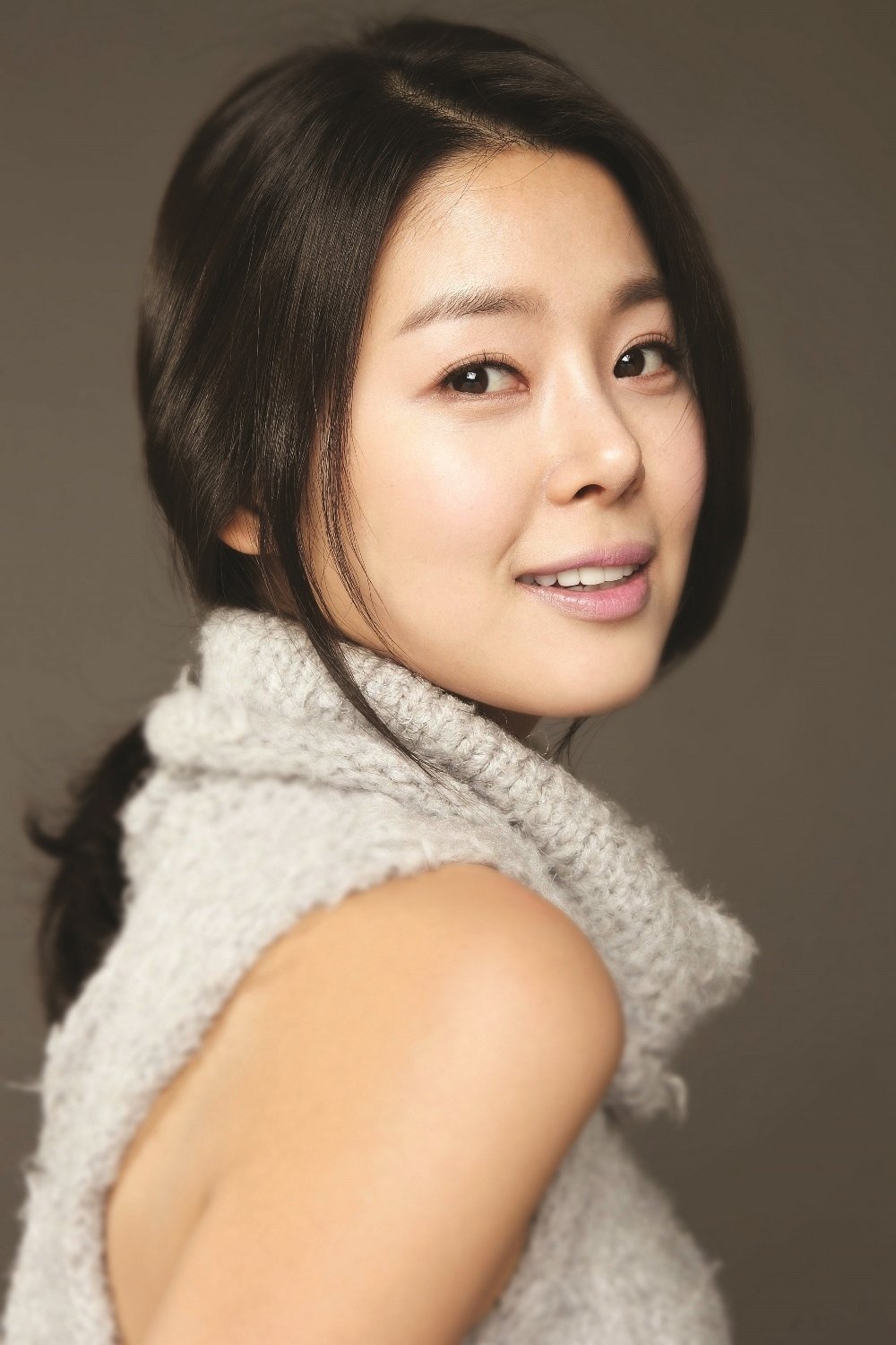 Min Ji-ah