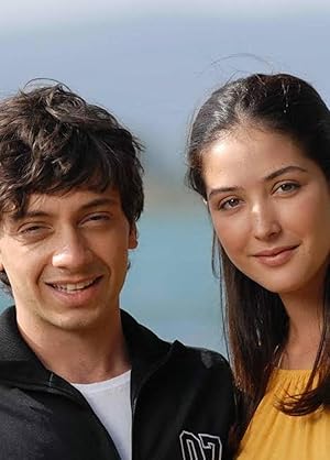 Bir Varmis Bir Yokmus