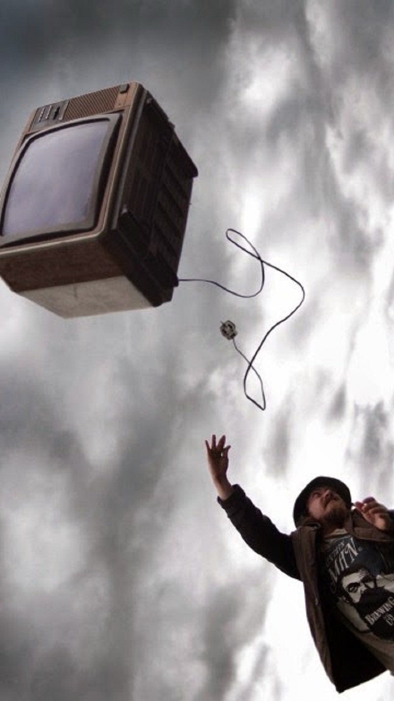 Analogue People in a Digital Age